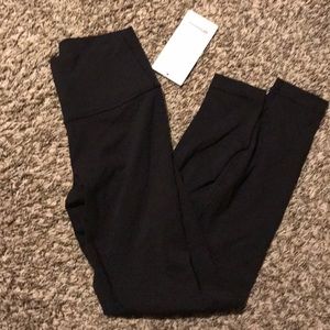 lululemon athletica Pants & Jumpsuits - Lululemon wunder under luon black 28” lululemon athletica Pants & Jumpsuits - Lululemon wunder under luon black 28”